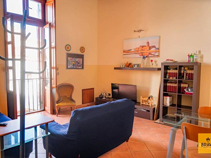 Appartamento quadrilocale in affitto in Salita SantAntonio, Castellammare, Palermo