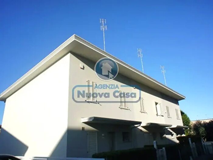 Casa con 5 locali in vendita in Via Armando Borghi, Ravenna