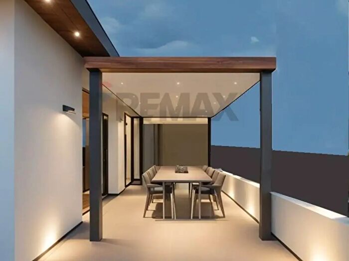 Casa bilocale in vendita in Via delle Forze Armate C, Bari