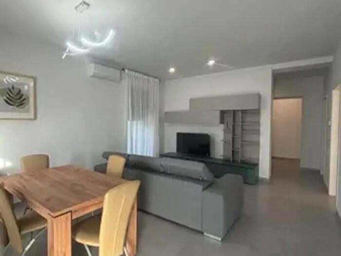 Appartamento con 5 locali in affitto in Viale Santa Maria, Bolsena