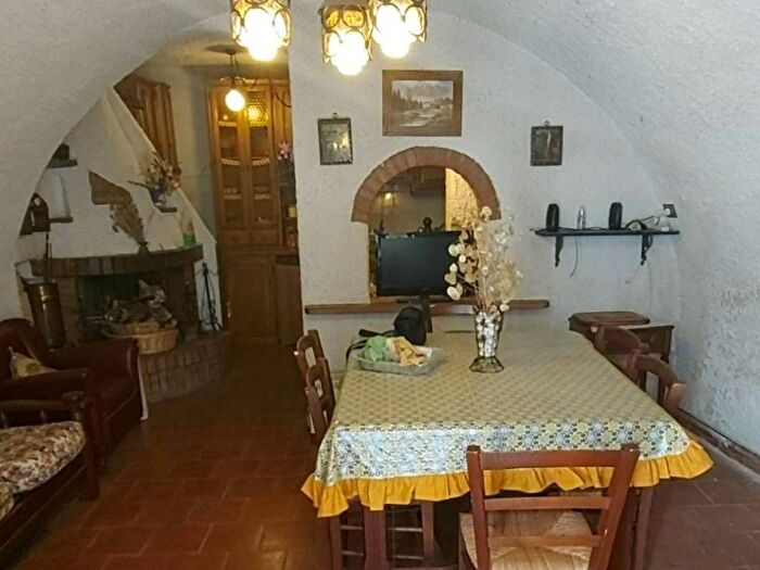 Appartamento quadrilocale in affitto in Via Zuccherini, Centro, Rocca di Mezzo