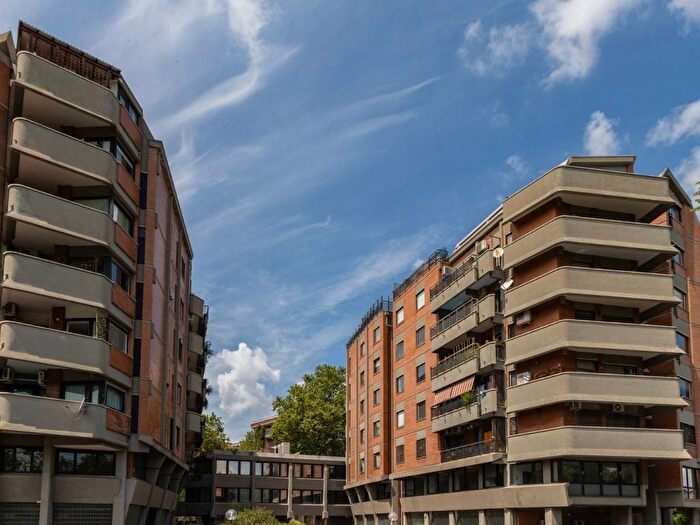Appartamento trilocale in affitto in Via Portuense, Trastevere, Roma
