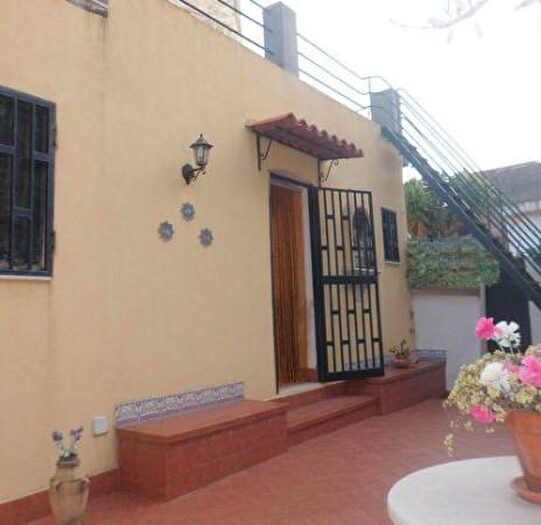 Casa bilocale in vendita in Via San Martino, Acireale