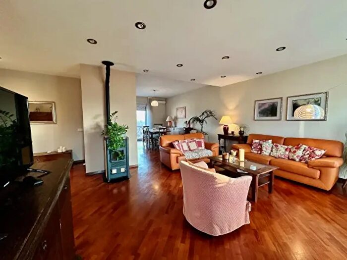 Appartamento con 6 locali in vendita in Via Martiri della Libertà, Occhieppo Inferiore