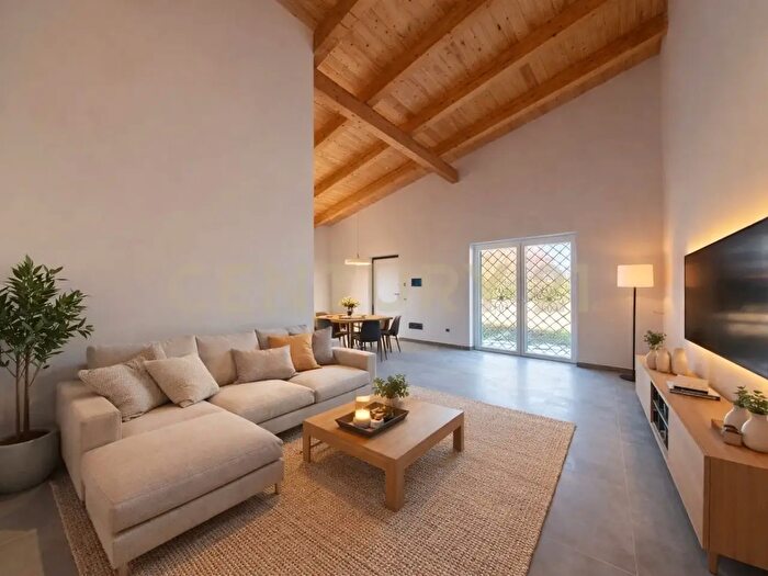 Casa in vendita in Via Basento, Aprilia