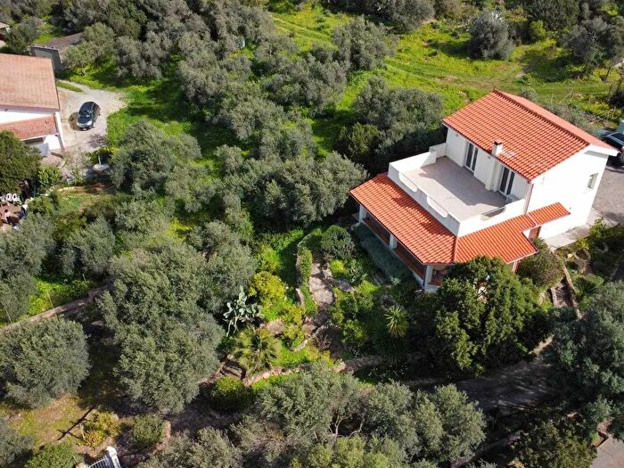 Casa con 6 locali in vendita in SantAnna Arresi