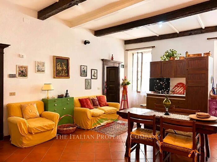 Appartamento trilocale in vendita in Piazza XX Settembre, Castel Vittorio