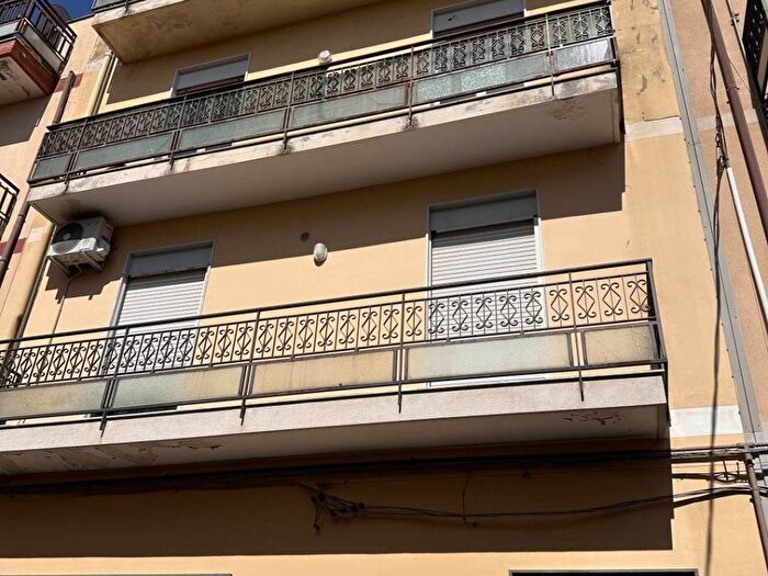 Appartamento quadrilocale in affitto in Via Marchese, Centro, Misterbianco