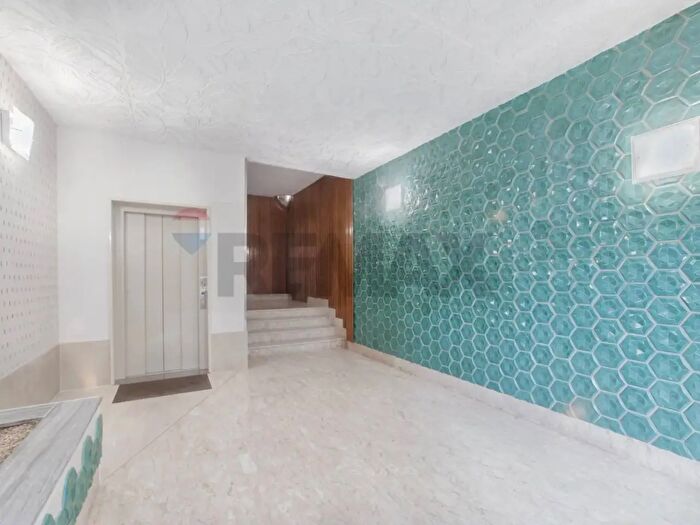 Appartamento con 7 locali in vendita in Via Giovanni De Caesaris, Pescara