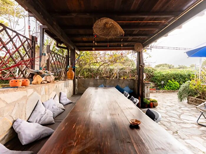 Appartamento trilocale in vendita in Stintino