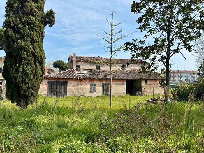 Casa trilocale in vendita in Via Orsa Maggiore, Cesenatico
