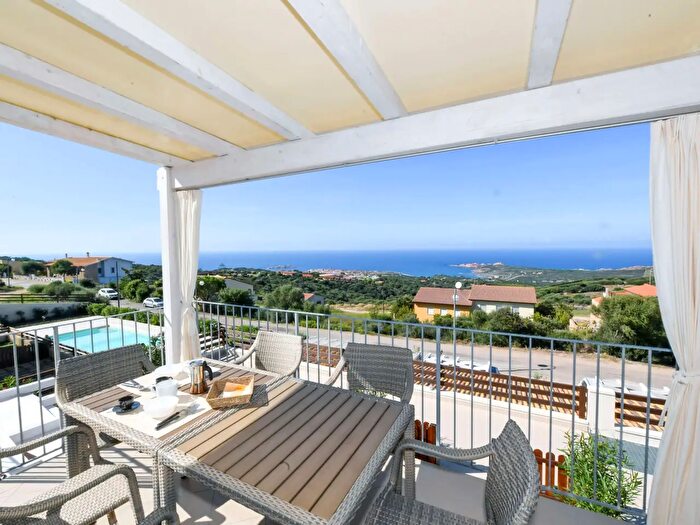 Appartamento bilocale in vendita in Via Tinnari Loc Paduledda, Trinità dAgultu e Vignola