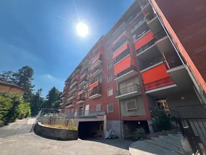Appartamento trilocale in vendita in Via Alcide De Gasperi, Acqui Terme