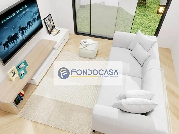 Casa con 5 locali in vendita in Via Vanini, Squinzano