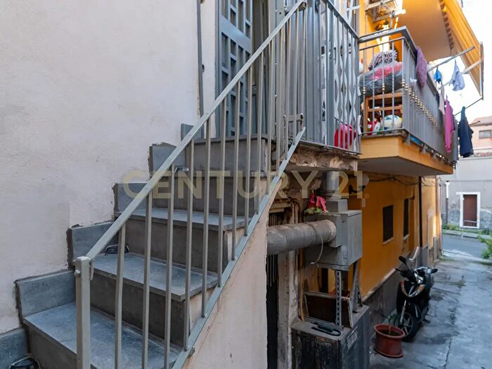 Casa monolocale in vendita in Vicolo Croce, Catania