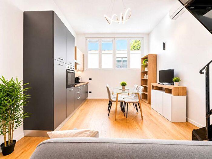 Appartamento bilocale in affitto in Via Andrea Cesalpino, Gorla, Milano