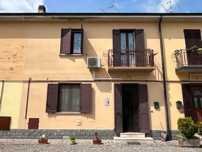 Casa trilocale in vendita in Casalpusterlengo