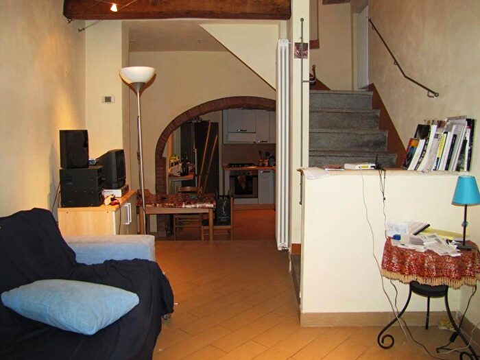 Appartamento trilocale in affitto in Via Tommaso Pendola, San Marco Tufi, Siena