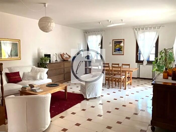 Casa con 8 locali in vendita in Padova
