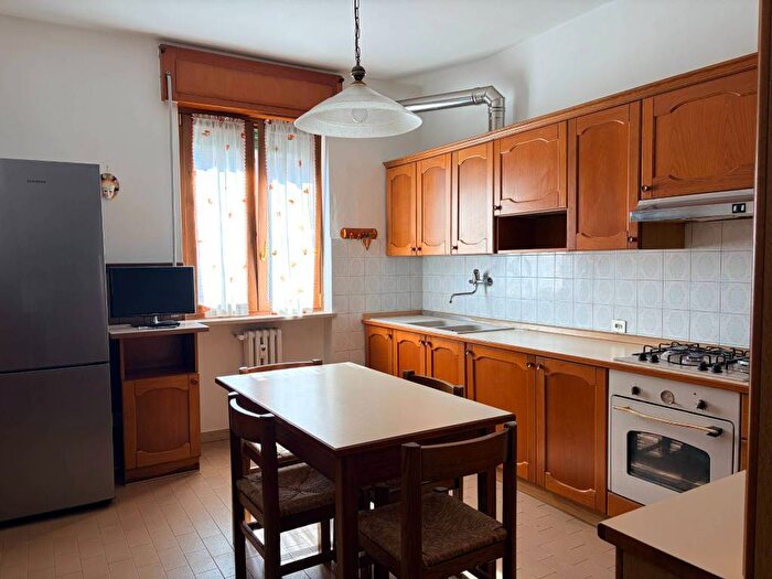 Appartamento quadrilocale in affitto in Santa Croce, Verona