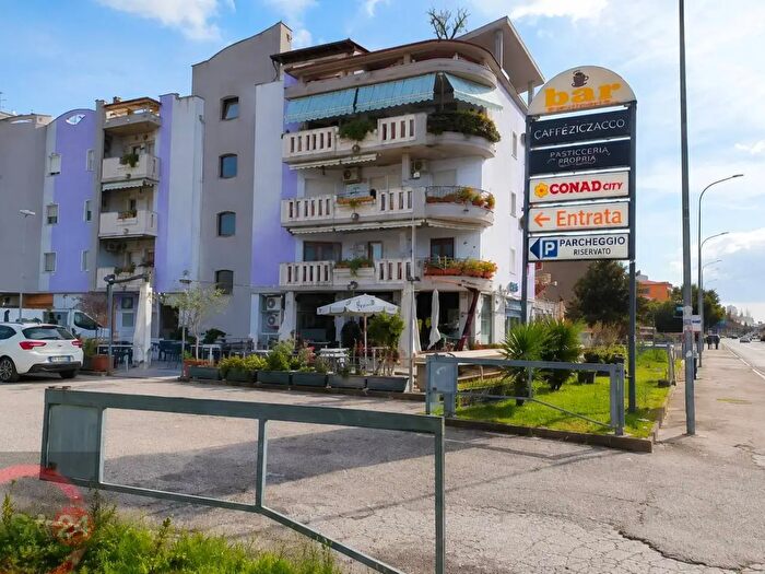 Appartamento trilocale in vendita in Strada Capograssa, Latina