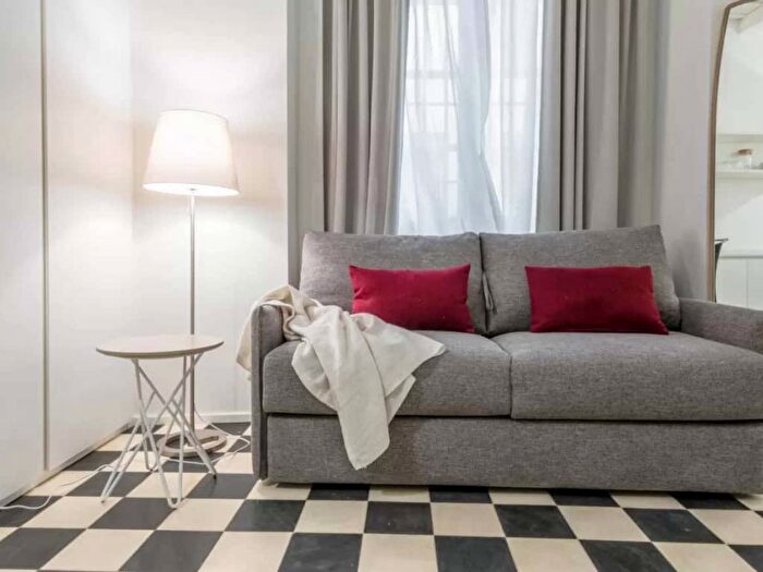 Appartamento in affitto in Via Santa Maria Fulcorina, Carrobbio, Milano