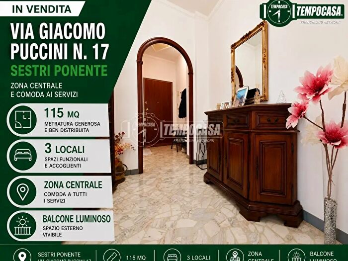 Appartamento trilocale in vendita in Via Giacomo Puccini a, Genova