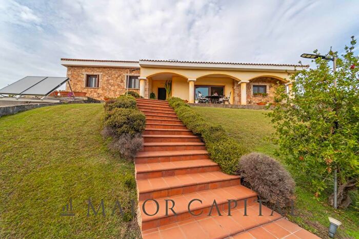 Case in Vendita e in Affitto - 3