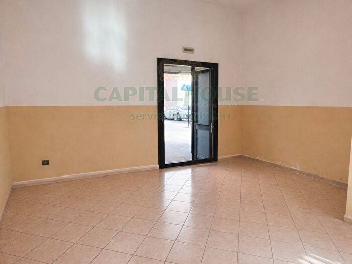 Appartamento trilocale in affitto in Via Maestra, Centro, Marigliano