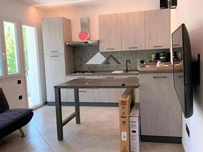 Appartamento trilocale in vendita in Viale Mantova, Rimini