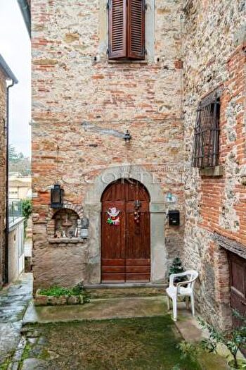 Appartamento con 6 locali in vendita in Via SantEgidio, Citta Di Castello