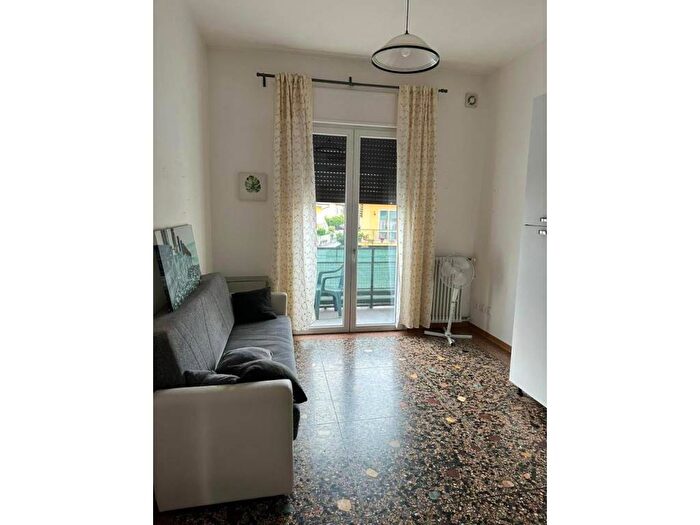Appartamento trilocale in affitto in Via Monte Sirottolo, Brusegana Aeroporto, Padova