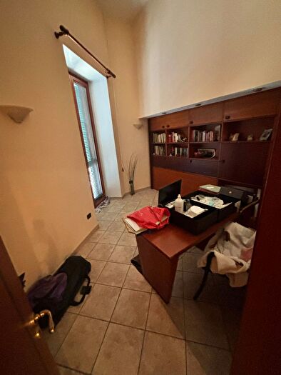 Appartamento quadrilocale in vendita in Via Padova Rione Vasto Municipalità Napoli Campania Italia, Napoli