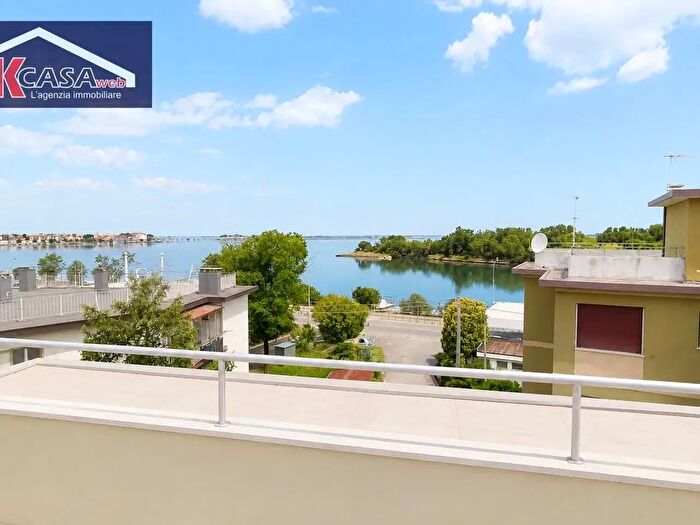 Appartamento bilocale in vendita in Viale Argine Moreri, Grado