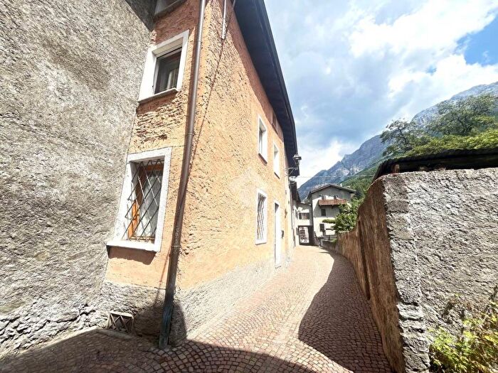 Appartamento bilocale in affitto in Vicolo Galileo Galilei, Centro, Bormio