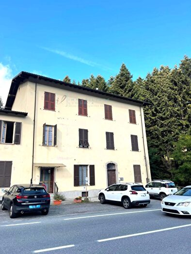 Appartamento trilocale in vendita in Via Nazionale, Pornassio