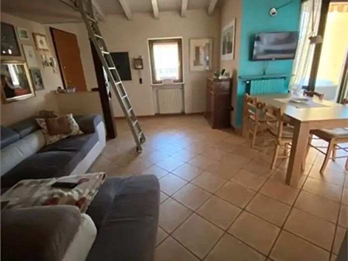 Appartamento trilocale in vendita in Via Bonoris, Montichiari