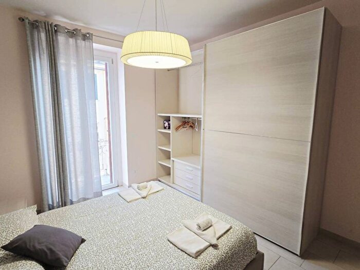 Appartamento trilocale in affitto in Via Giuseppe Ugolini, Greco Segnano, Milano