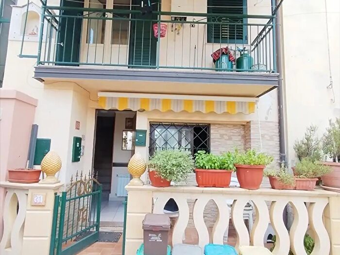 Casa trilocale in vendita in Taurianova