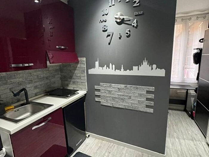 Appartamento monolocale in affitto in Viale Gabriele D'Annunzio, Corso Genova, Milano