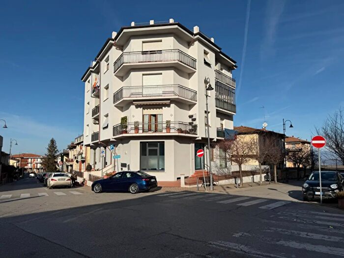 Appartamento con 5 locali in vendita in Via Antonio Gramsci, Montespertoli