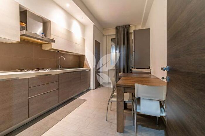 Appartamento trilocale in vendita in Parma