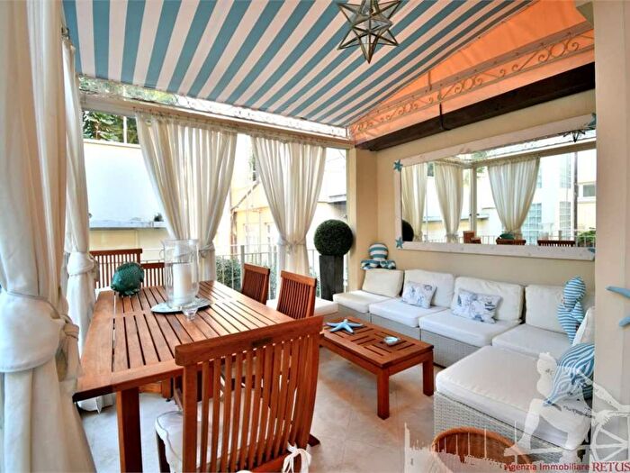 Appartamento con 5 locali in affitto in Centro, Forte dei Marmi