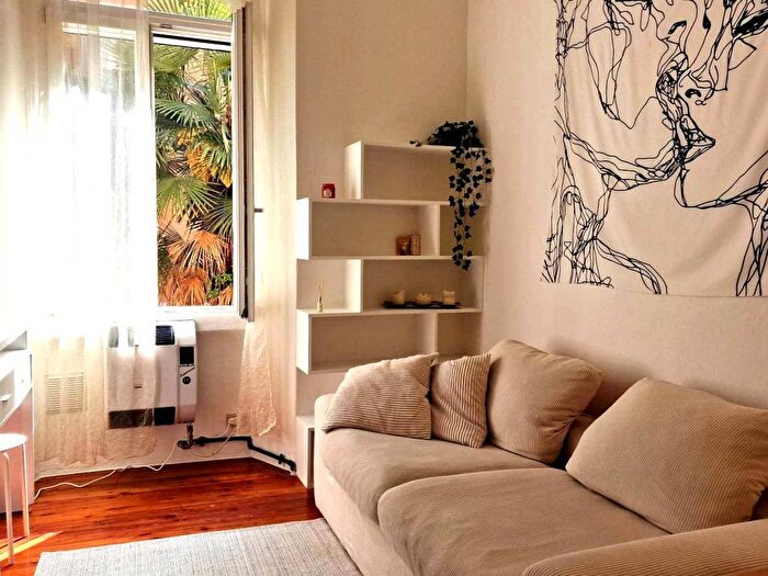 Appartamento monolocale in affitto in Via Orti, Quadronno Crocetta, Milano