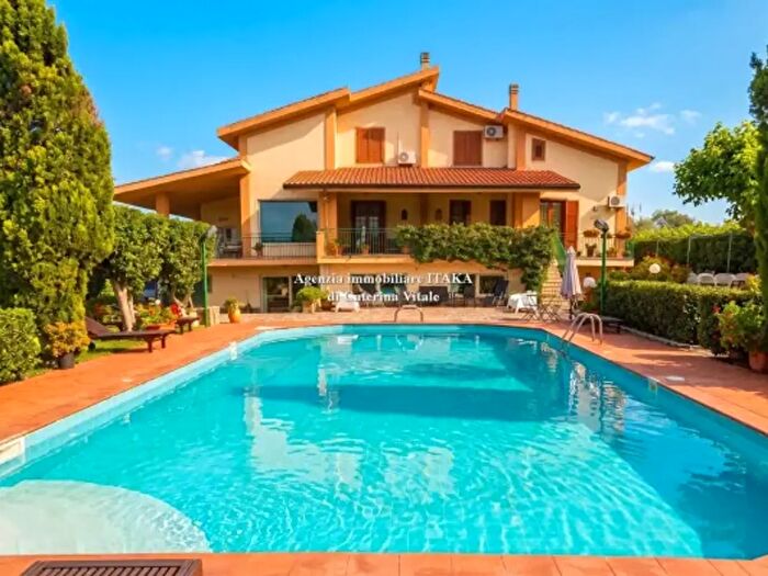 Casa con 6 locali in vendita in Via l, Misilmeri