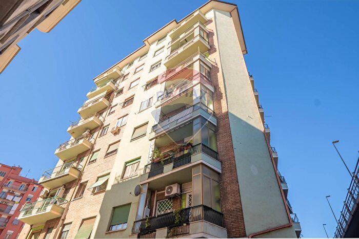 Appartamento trilocale in vendita in Via Prenestina, Roma