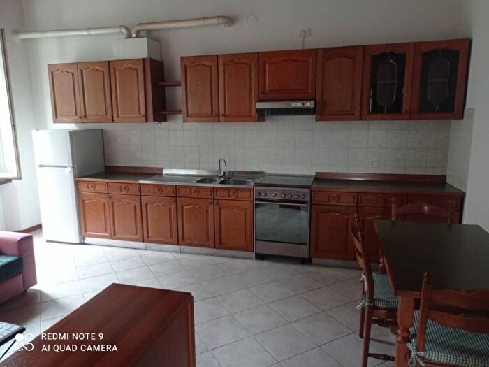 Appartamento trilocale in affitto in Via Guglielmo Marconi, Stezzano