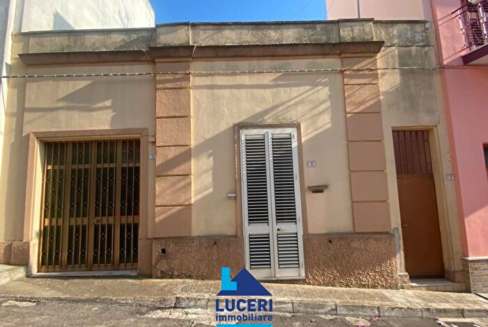 Casa in vendita in Via Torino Parabita Le Italia, Parabita