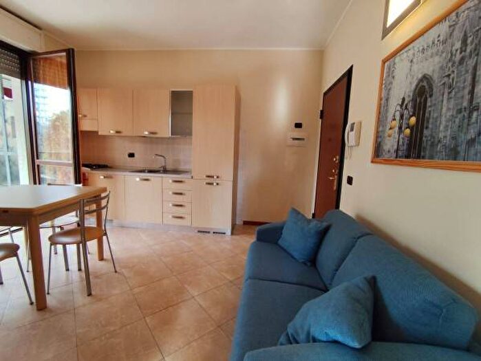 Appartamento bilocale in affitto in Via Giuseppe Maria Giulietti, Crescenzago, Milano