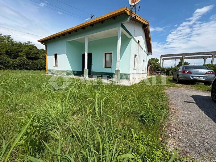 Casa con 6 locali in vendita in Via Nannavecchia, San Quirino